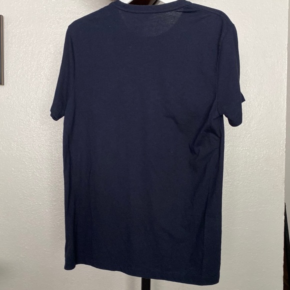 Old Navy mens t-shirt - SIZE MEDIUM - Picture 4 of 10